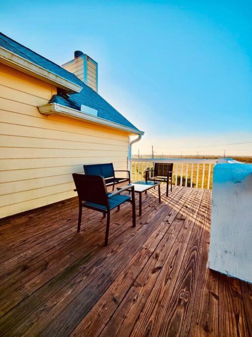 Sunny Delight - Sleeps 10 - Generous Space! Bolivar Peninsula Экстерьер фото