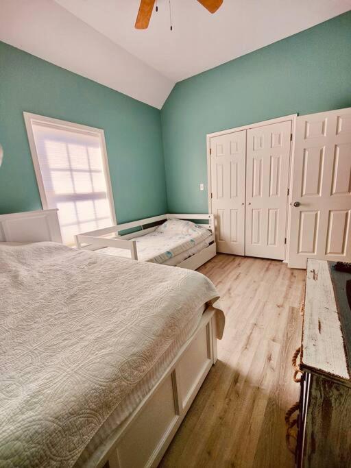 Sunny Delight - Sleeps 10 - Generous Space! Bolivar Peninsula Экстерьер фото